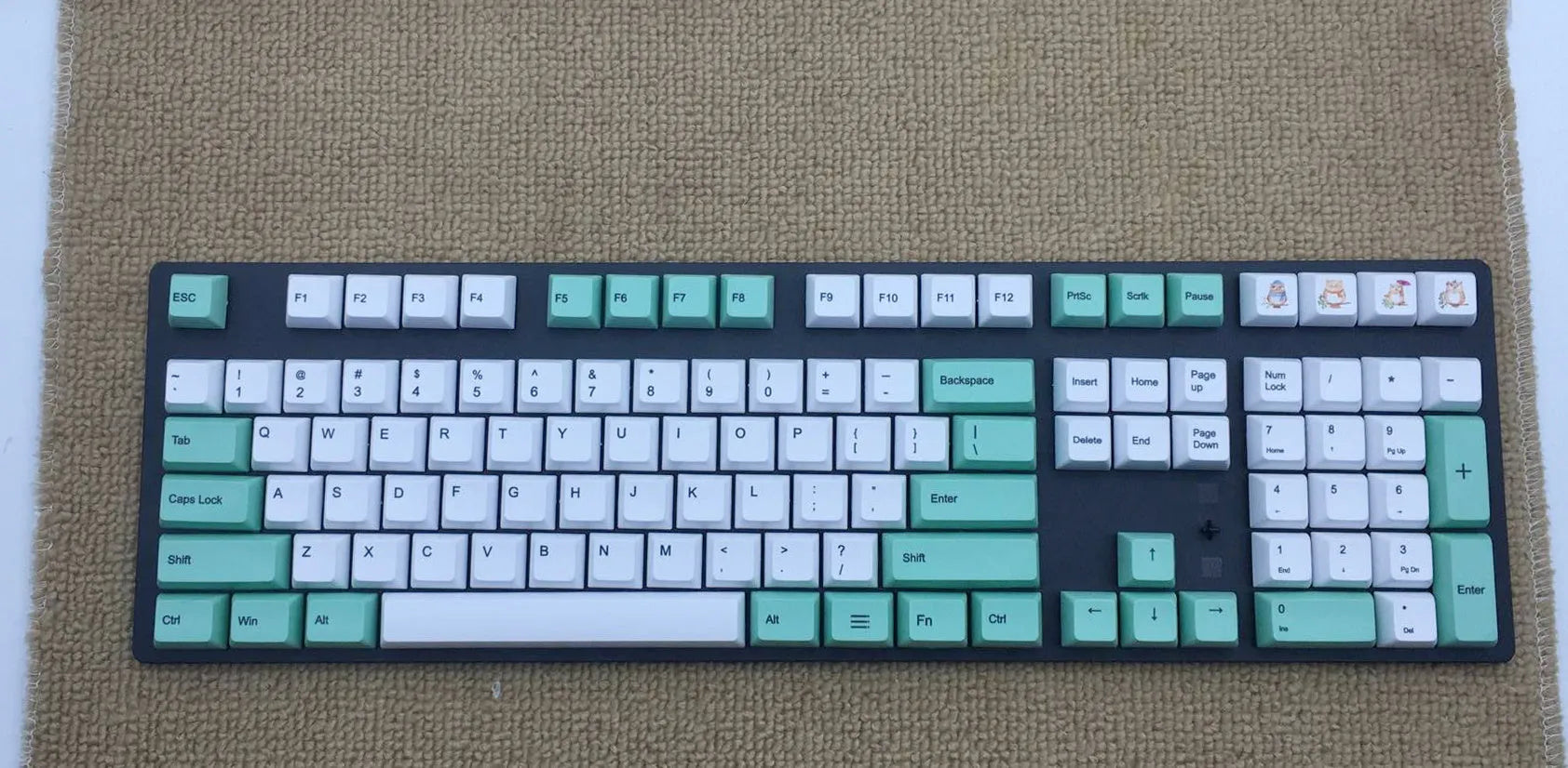 PBT sublimation keycaps with Japanese, Russian and Korean legends for mechanical keyboards