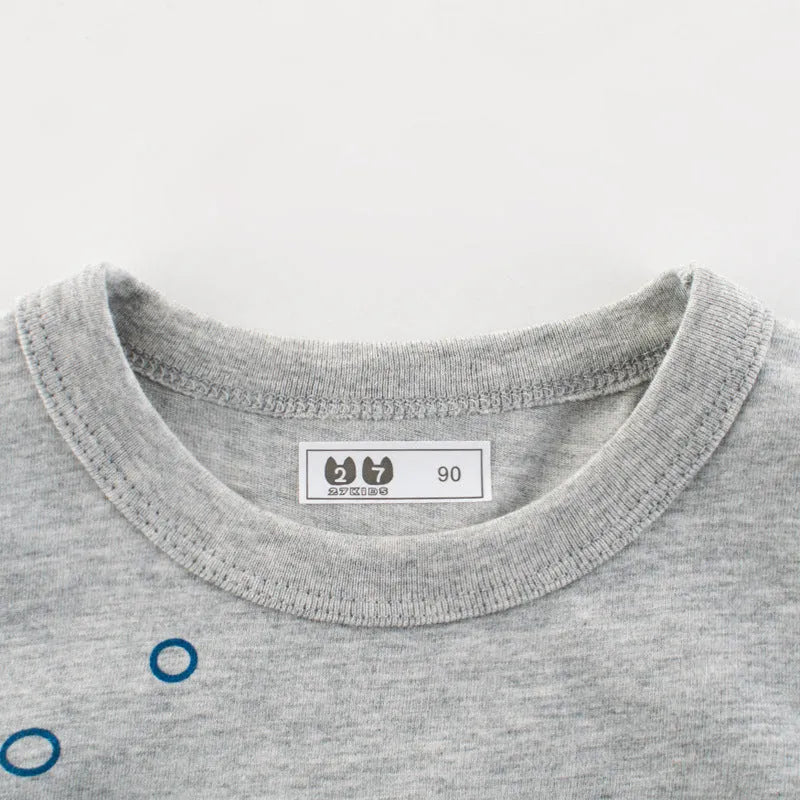 Grey cotton children's short sleeve T-shirt on a size chart