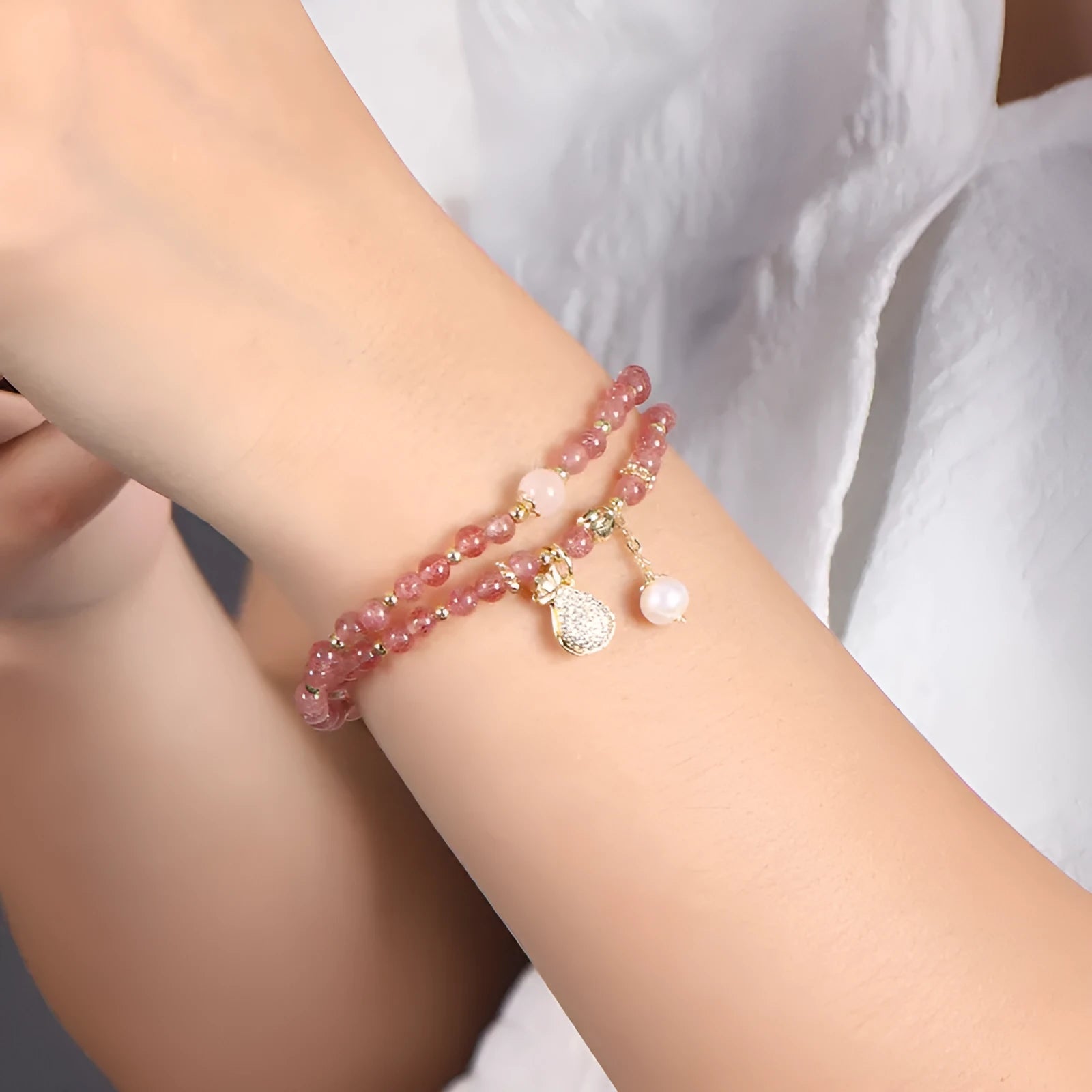 Strawberry quartz geometric crystal bracelet for women with wallet-style design