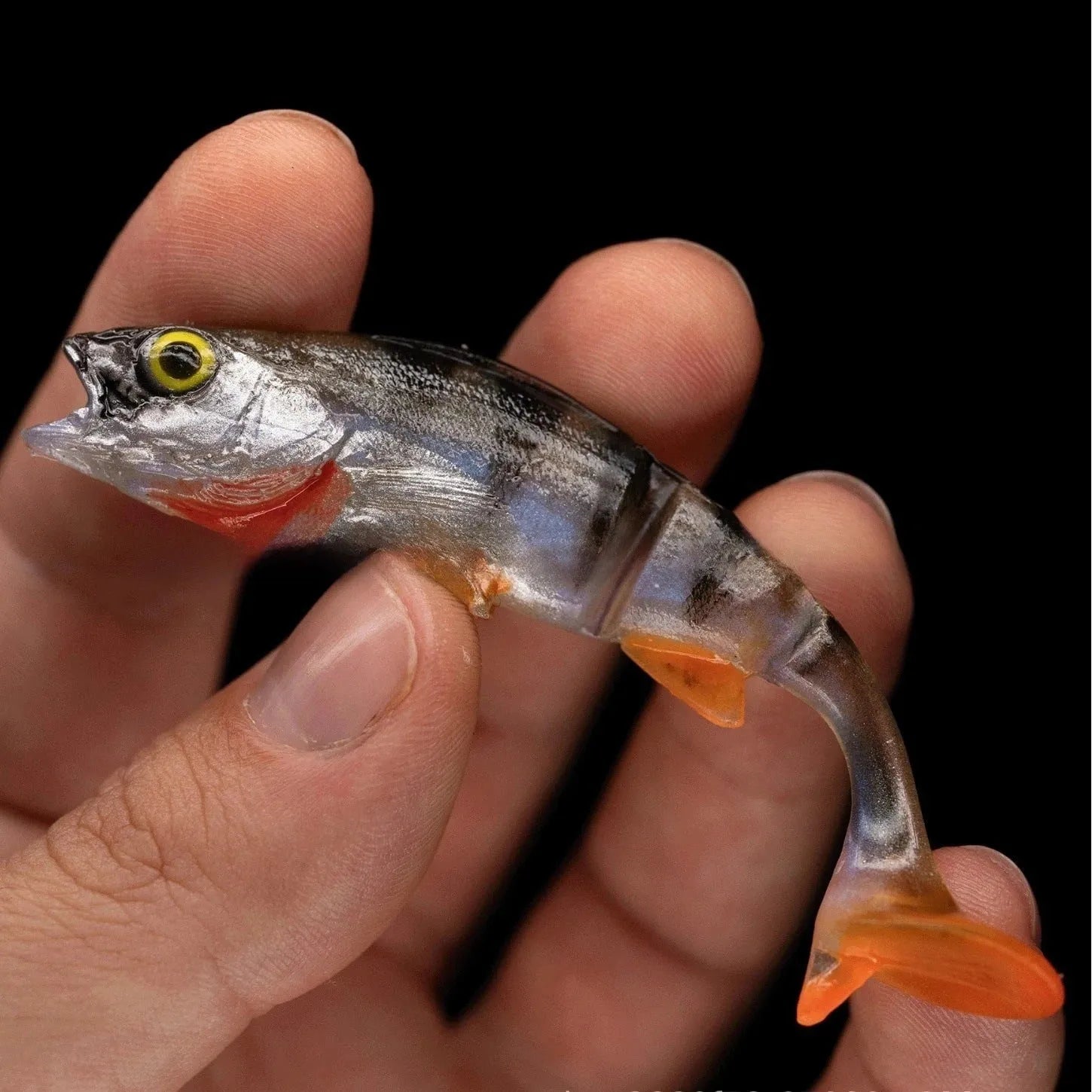 Fish T Tail soft fishing lure with scissors tail design in fish colour pattern for catfish and sea fishing