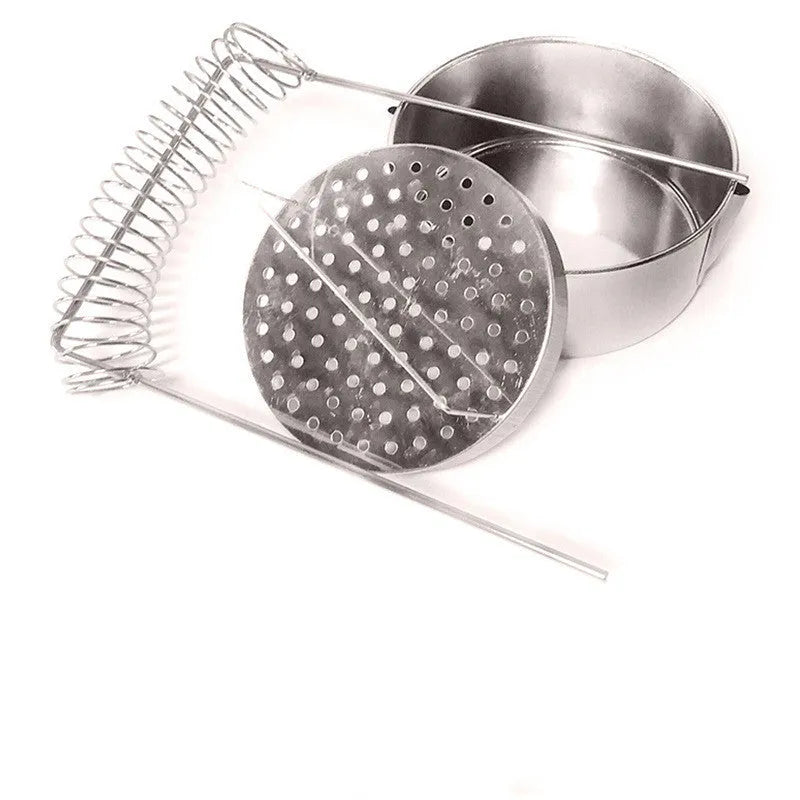Silver stainless steel oil painting pen washer with brush clip and leakproof plug.