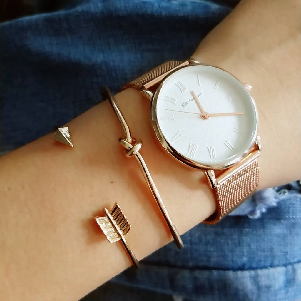 Women's vintage cuff arrow knotted bracelet with 2.5cm width and electroplated gold finish