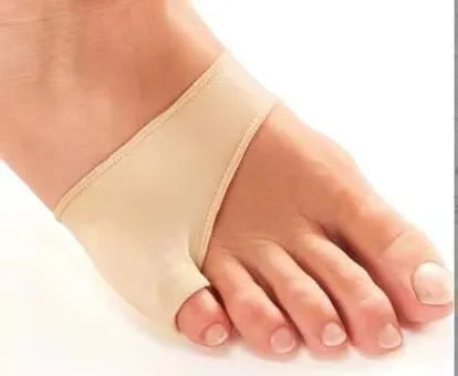 Nylon SE toe separator with a little toe divider and triangle cover design in TPU material.