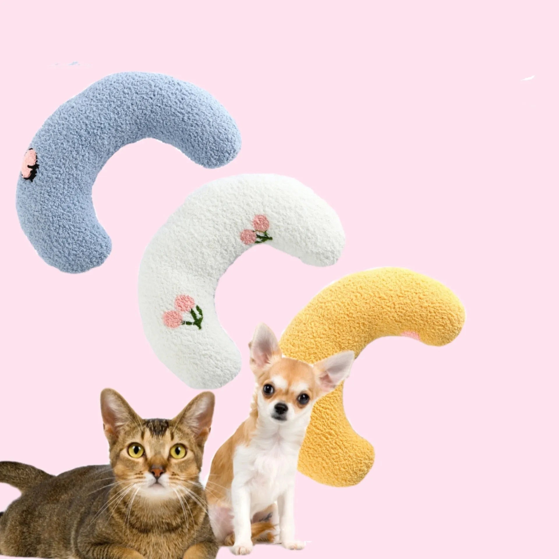 U-shaped pet pillow measuring 27x17x6cm with quilted faux fur surface for cats and small dogs up to 10lbs