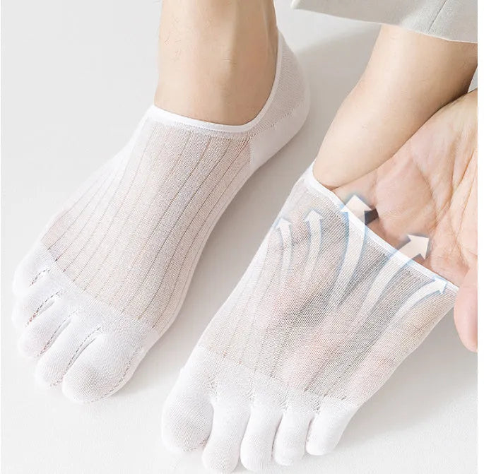 Modal cotton five-finger invisible boat socks showing toe separation and ultra-thin construction