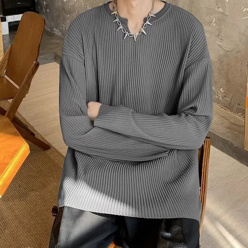 Plus size striped pullover in loose fit with long sleeves and draping design