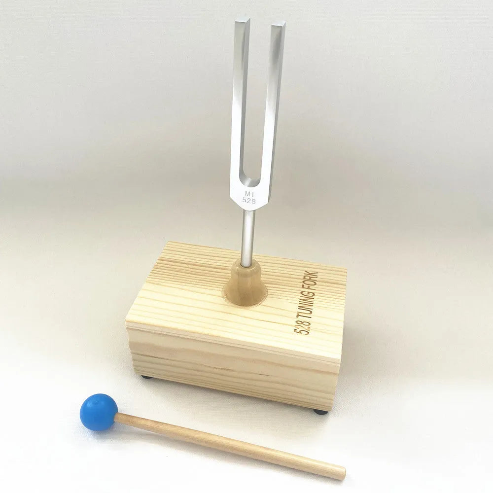 Aluminium alloy tuning fork with speaker for sound therapy, showing 432Hz and MI528 model options