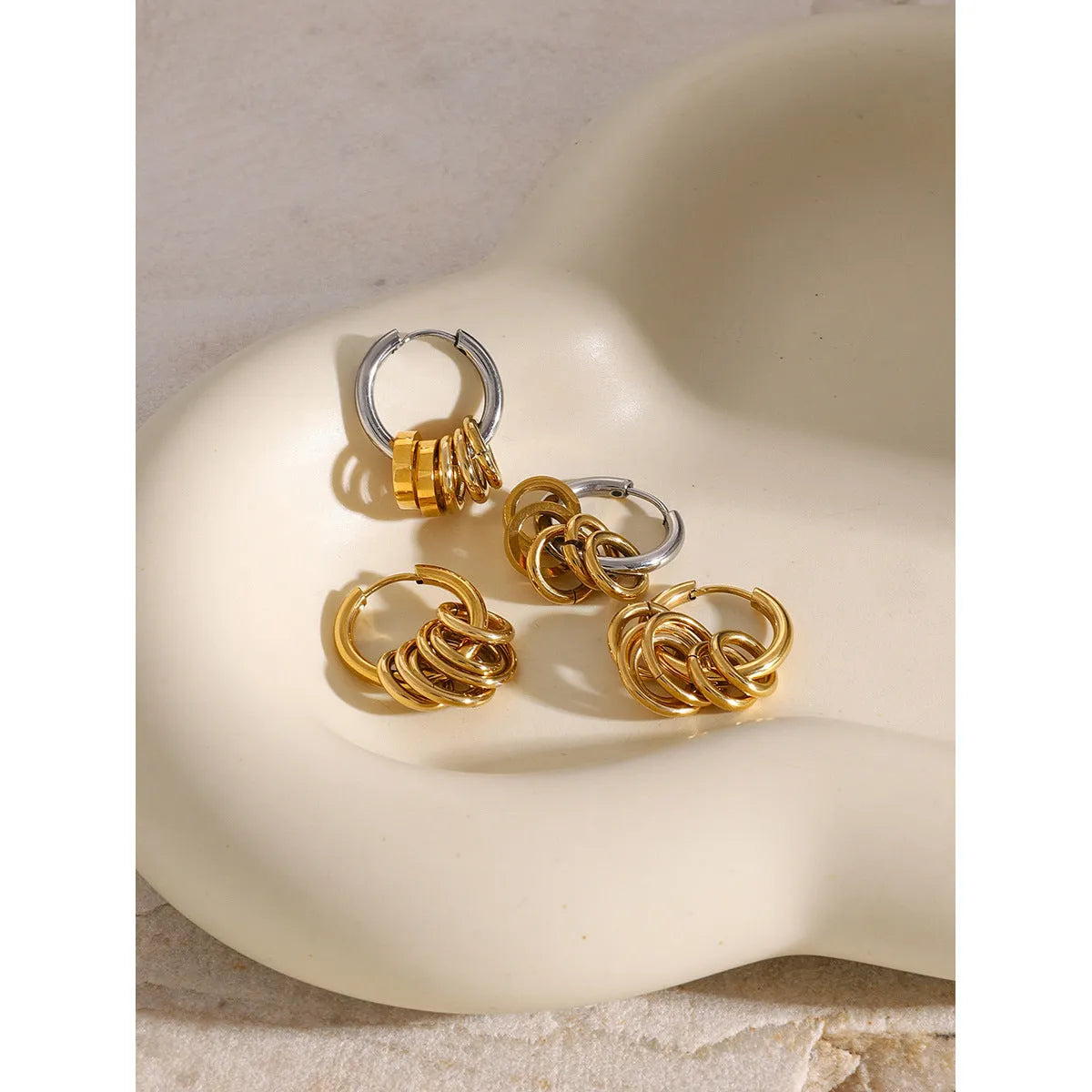 Stainless steel electroplated earrings with ins style design in two colour variations