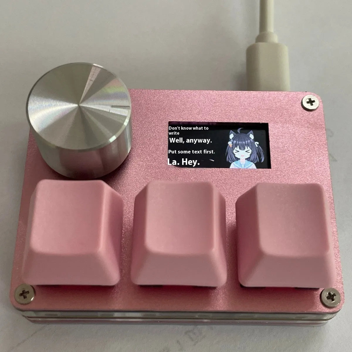 Magnetic axis numeric keyboard with Hall sensors, 0.96-inch IPS screen, customisable knob, and RGB backlight in Black, Pink, Silver, or White