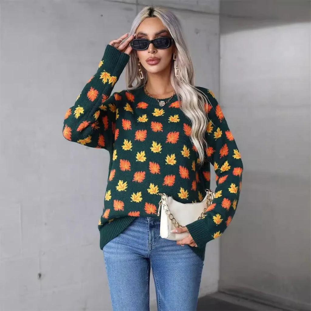 Maple Leaf Christmas pullover sweater in loose street fashion style with contrast colour design