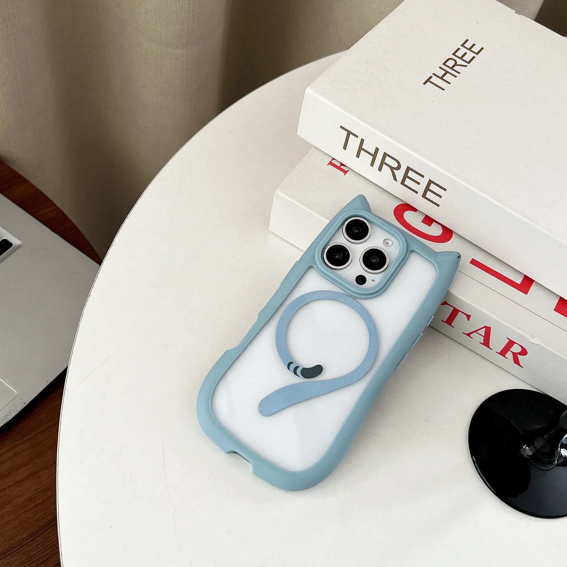 Transparent acrylic TPU phone case for iPhone 17 showing shockproof protection and magnetic suction features