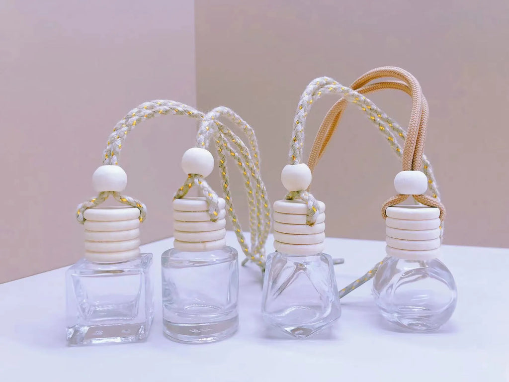 Car perfume pendant fragrance diffuser with glass bottle in cylinder, diamond, flat drum and square styles