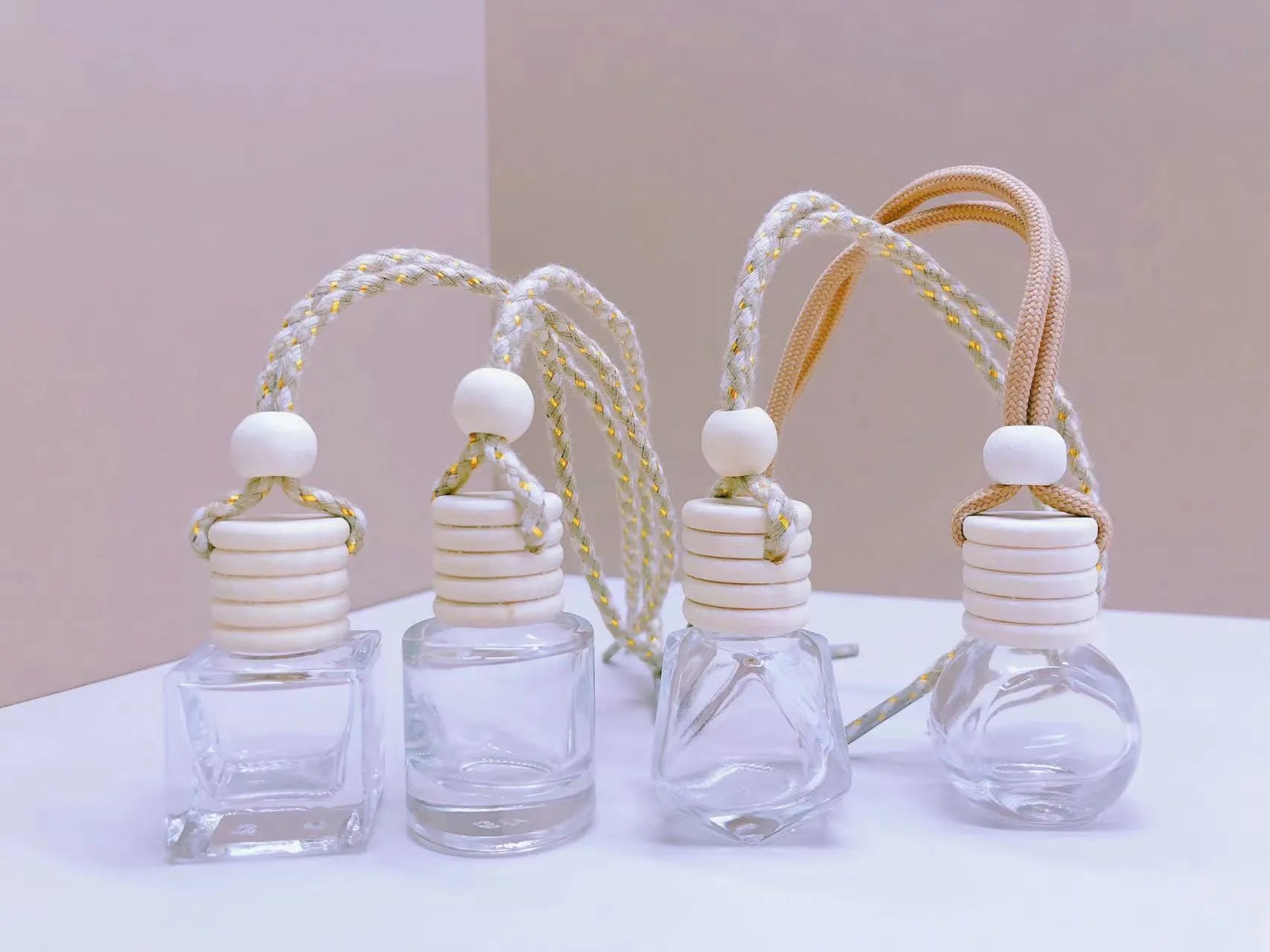 Car perfume pendant fragrance diffuser with glass bottle in cylinder, diamond, flat drum and square styles