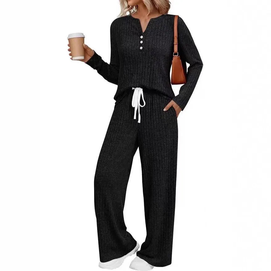 Women's knitted V-neck long coat with striped pattern and matching trousers in apricot colour