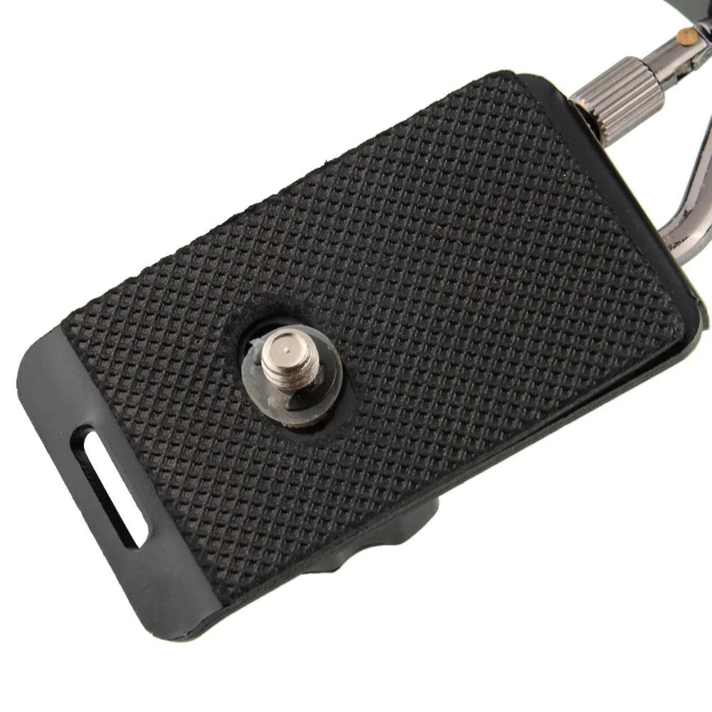Professional SLR dual-camera strap with thick shoulder sponge padding and metal connectors for secure attachment