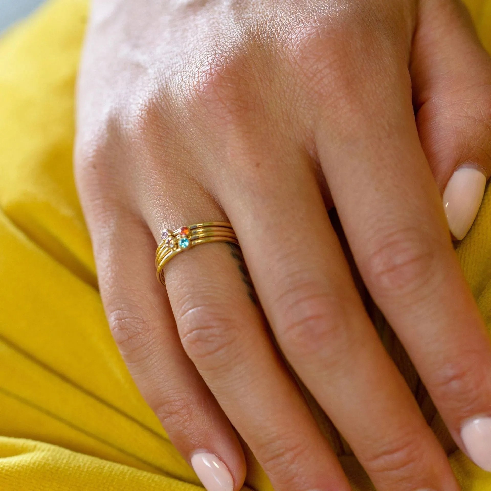 December birthstone engraved ring in titanium steel with geometric design and electroplating finish