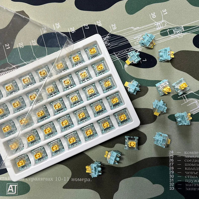 36 Tiger Mo Sea Salt Lemon PRO Mute mechanical keyboard switches in packaging