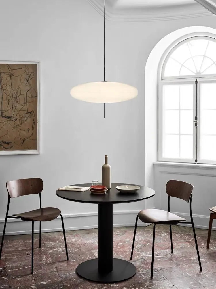 Nordic retro UFO-shaped designer chandelier ceiling light in black and white.