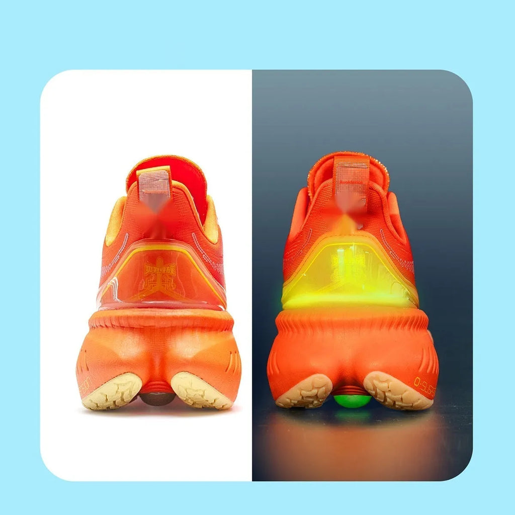 Low-top running shoes with striped pattern, available in multiple colours, showcasing PU mesh upper and rubber sole