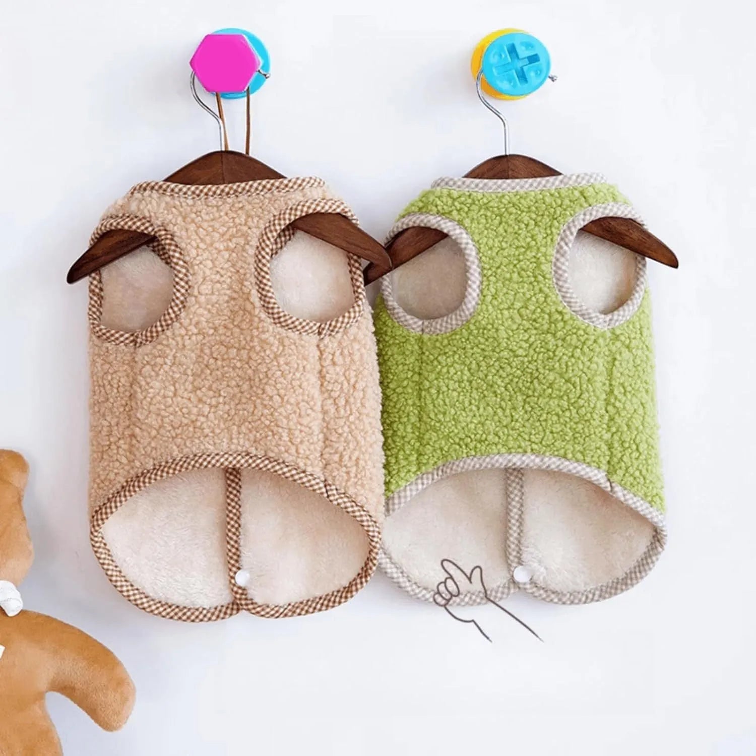 Green coral fleece dog vest with leash ring for small pets in autumn and winter