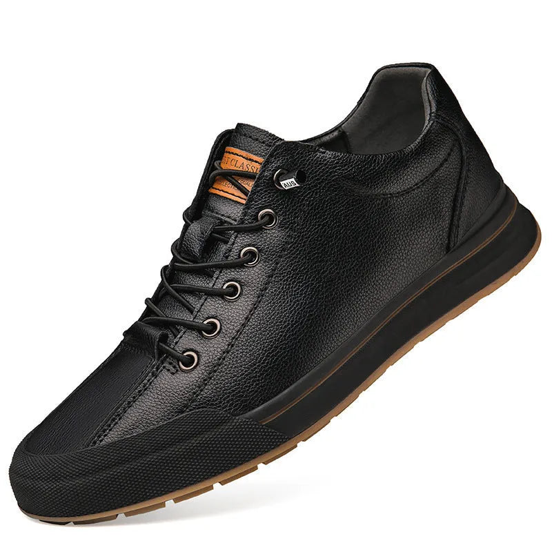 Men's white breathable shoes with matte leather upper and 6CM flat heel, showing round toe design