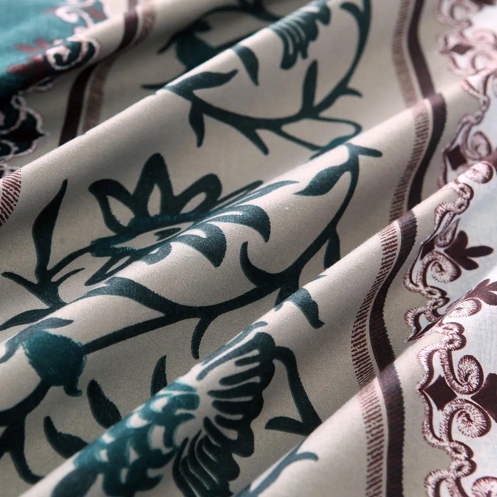 Polyester quilt cover and pillowcase bedding set in a plain weave with coloured edging.