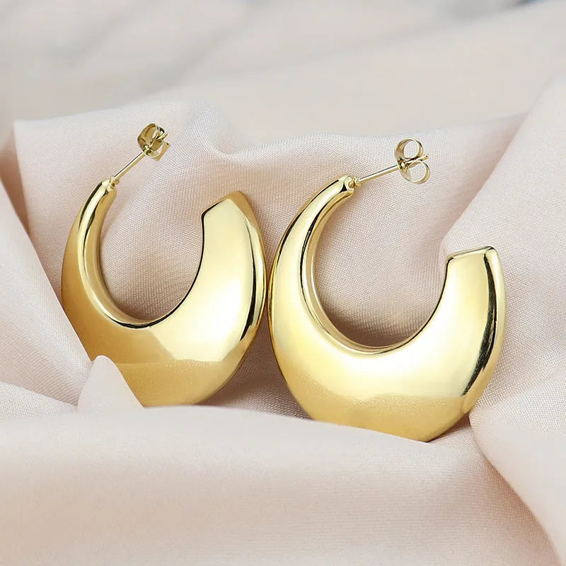 Pair of geometric C-type 3 stud earrings in titanium steel with electroplated gold or steel colour finish