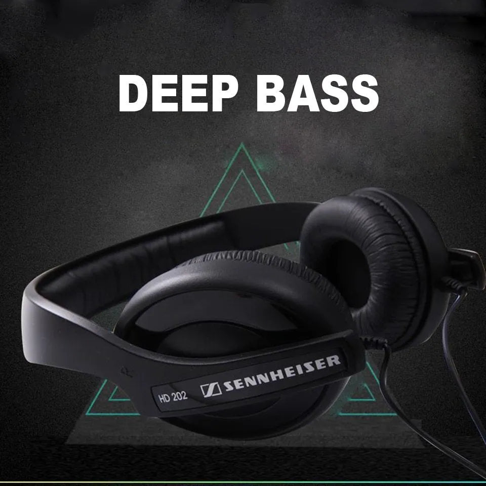 Black head mounted monitor stereo headphones with microphone and 3.5mm plug
