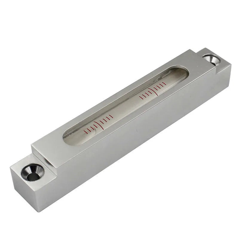 Metal and glass mini strip level measuring 132mm with 500 bubble vials for accurate levelling