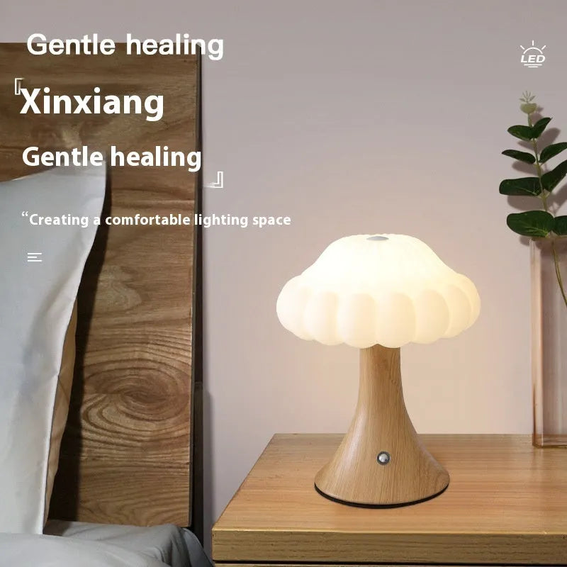 Mushroom-shaped touch night lamp in wood grain colour, 160mm diameter, for bar or cafe decoration