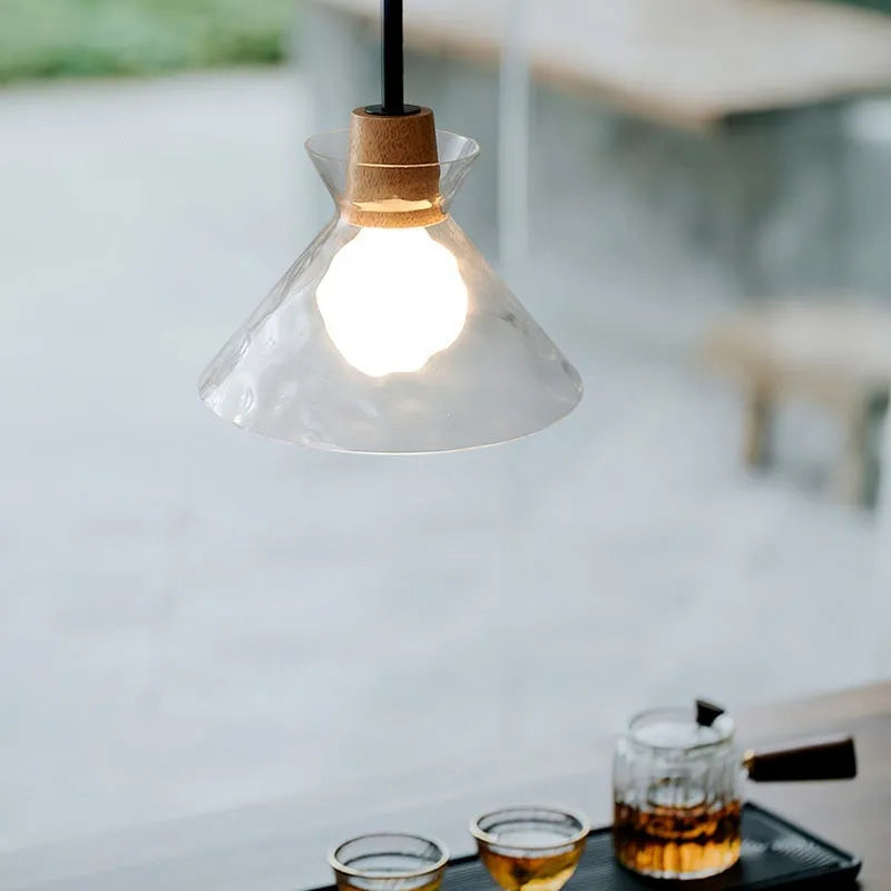 Three-head retro cafe bar pendant light in minimalist style, 220V warm light, long or round plate ceiling mount for study room or dining room.