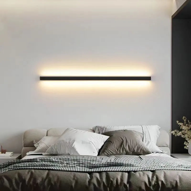 80cm black aluminium LED wall lamp with touch control for 3000K, 4000K, 6000K light colours and slotted-free mounting