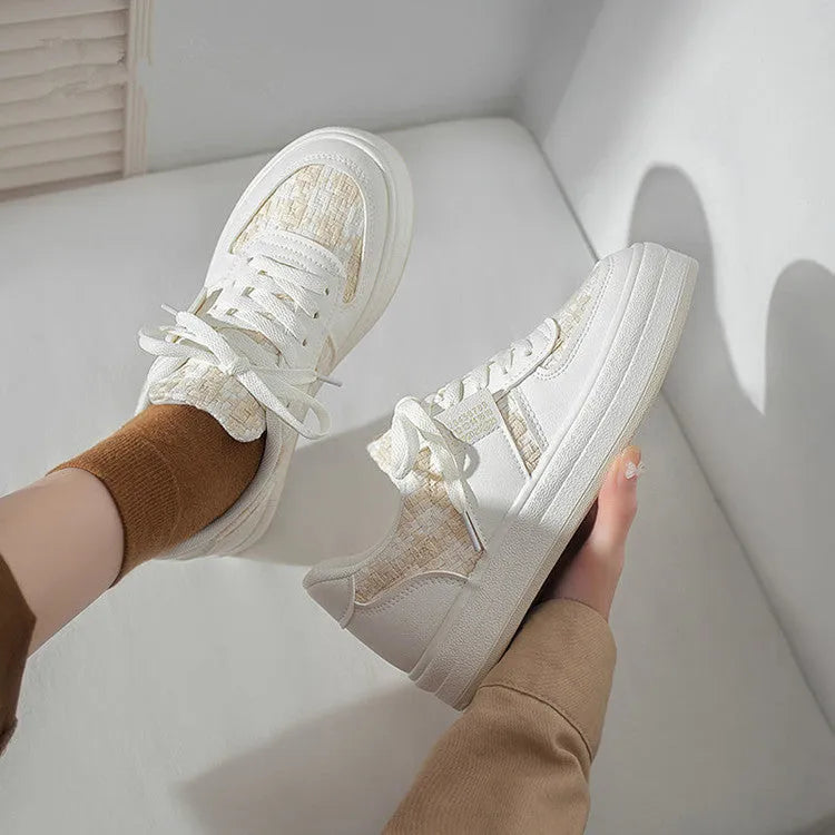 Beige plaid platform leisure sports shoes with round toe and lace-up front on a rubber sole.