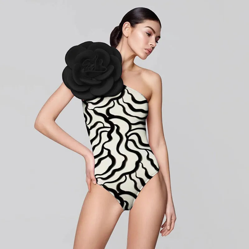 Nylon one-piece swimsuit in a floral or solid colour pattern with a European and American fit