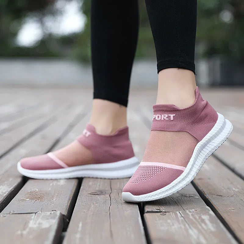 Flyknit casual sports sock shoes with lace-up closure and hollow design in multiple colour options