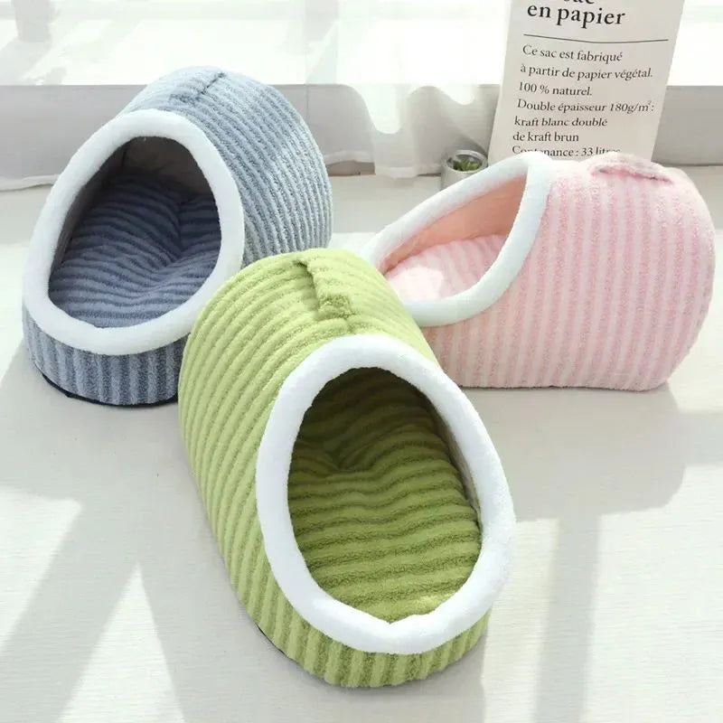 Striped thickened 3D pet bed with hole drilling design and removable sponge in blue, green, pink or yellow