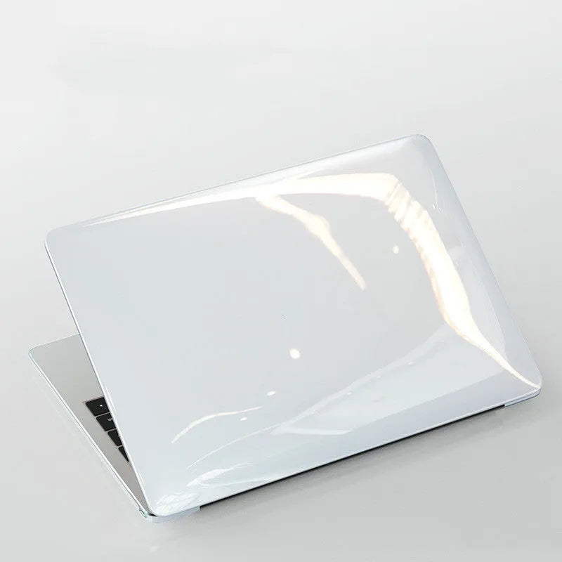 Crystal protective shell for MacBook Pro 14.2 and 16.2 models in transparent and black colour options