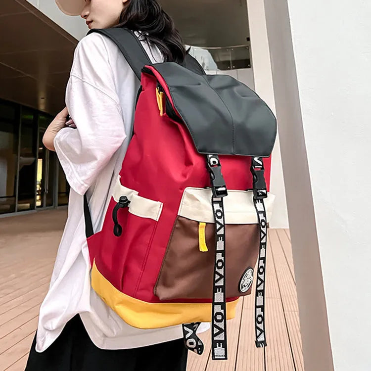 Oxford cloth backpack in black, green, or red with 32cm width and three carrying options