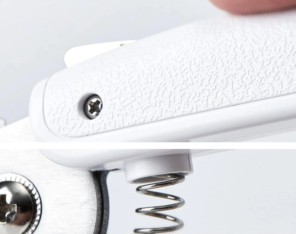 White LED pet nail clippers with transparent baffle and file, 14.8cm long