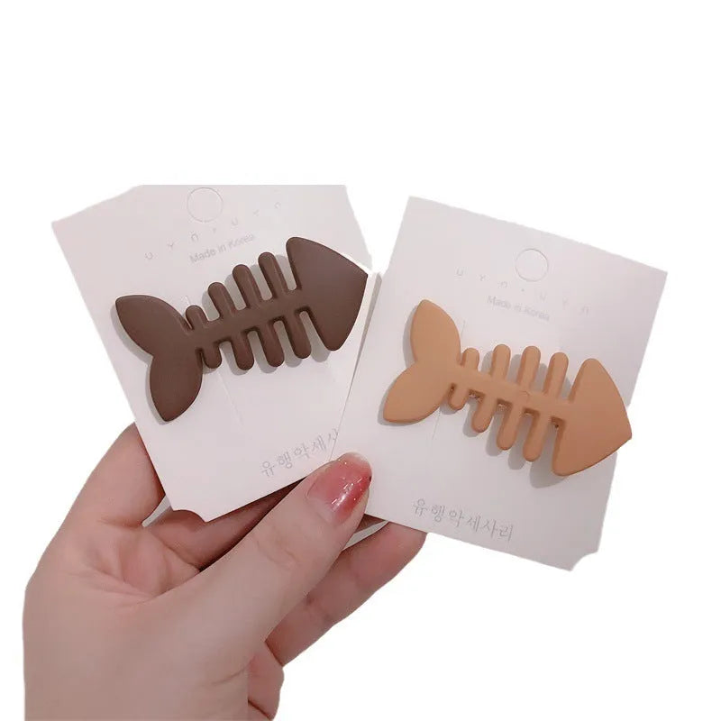 Plastic resin fishbone barrette duckbill hair clip in khaki beige black brown grey colours