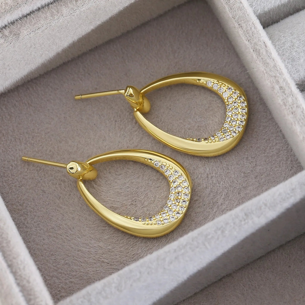Women's yellow gold geometric earrings with 2.6*1.7cm drop design and colour retention electroplating