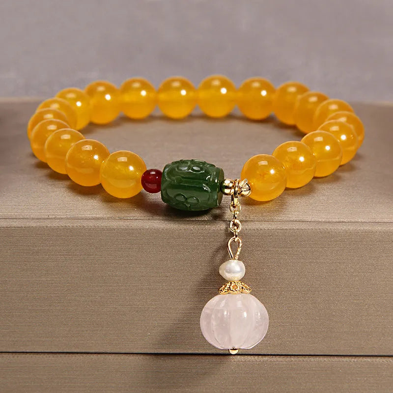 Yellow agate crystal bracelet for women with adjustable 18-22cm length in khaki colour and gold silk