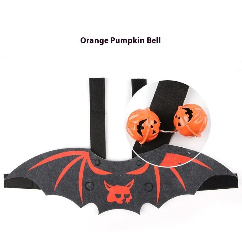Halloween batwing costume for cats in felt fabric with bat wing design