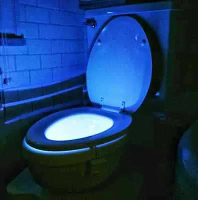 8-colour LED toilet light with motion sensor and foldable stick, 7 x 5.5 x 10.5 cm, IP65, ABS body