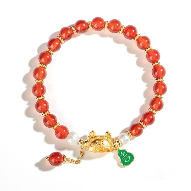 Natural agate bracelet with 8mm diamond-shaped beads in five colour options