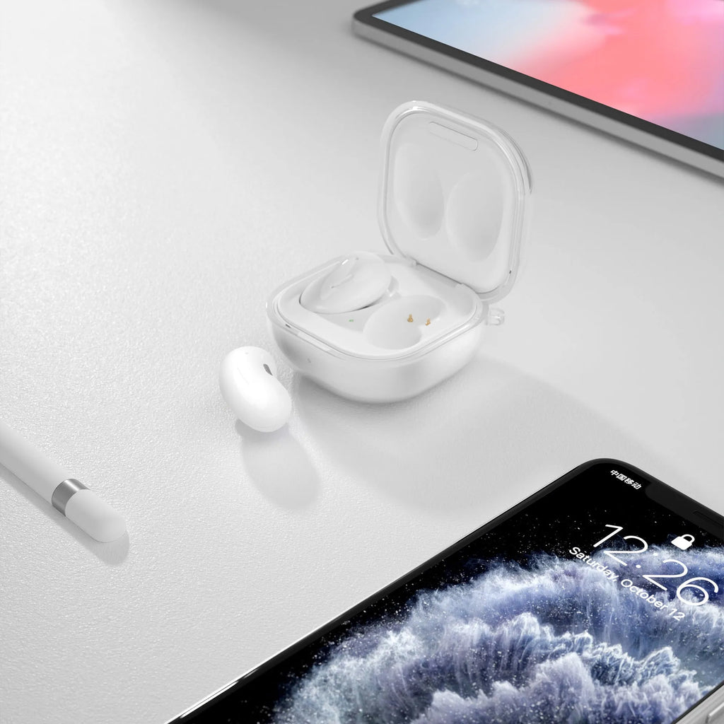 Translucent clamshell-style plastic case for Bluetooth earphones in four colour options.