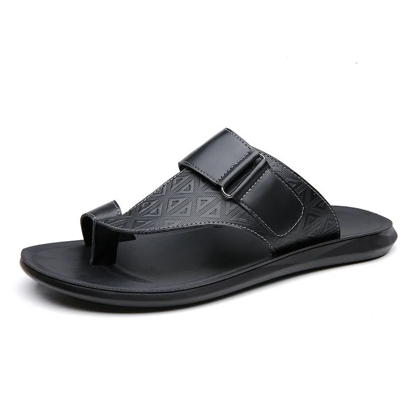 Men's simple beach slippers in cowhide with rubber sole, shown in light brown colour