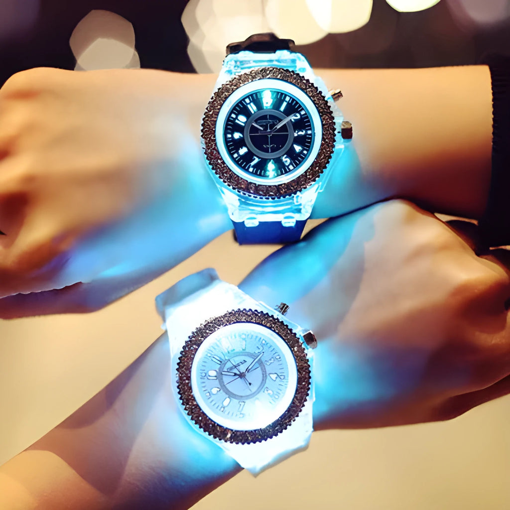 Women's LED luminous quartz watch with silicone strap and 43mm round dial