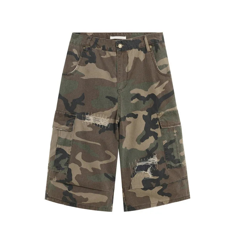 Men's camouflage cropped jeans with straight-leg cut and loose fit in thin cotton fabric
