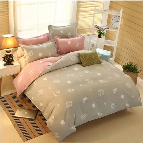Modern simple 4-piece polyester bedding set for a 2m bed in a floral colour.